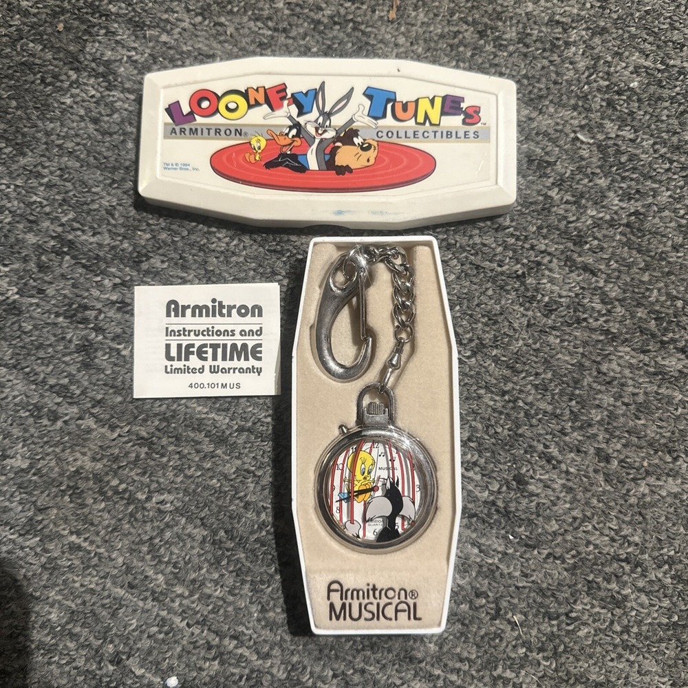 Looney Tunes Armitron Pocket‎ Watch Sylvester And Tweety Bird 1994 Musical